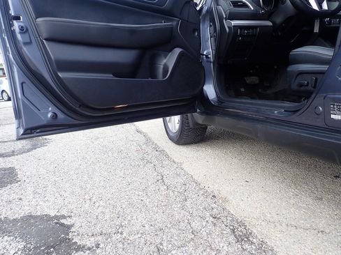 Used 2016 Subaru Outback 2.5i Premium image 14