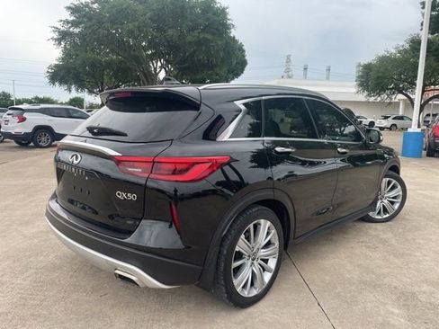 Used 2020 INFINITI QX50 Sensory w/ Proactive Package FWD image 4