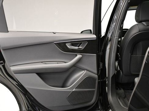 Used 2025 Audi Q7 3.0T Premium Plus w/ Premium Plus Package image 40