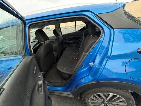 Used 2021 Nissan Kicks SV FWD image 13