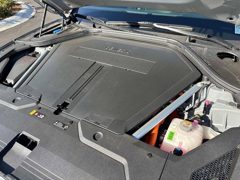 New 2026 Genesis Electrified GV70 image 24