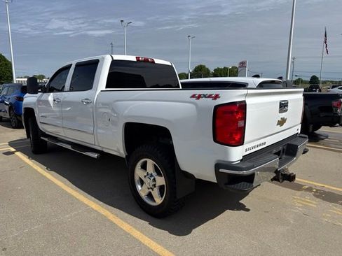 Used 2015 Chevrolet Silverado 2500 LT w/ LT Convenience Package AWD/4WD image 8