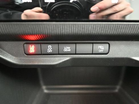 New 2026 Jeep Cherokee Laredo AWD/4WD image 31