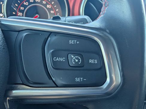 Used 2019 Jeep Wrangler Unlimited Rubicon AWD/4WD image 16