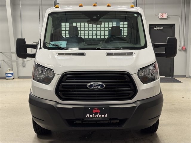 Used 2019 Ford Transit 250 138 RWD image 2