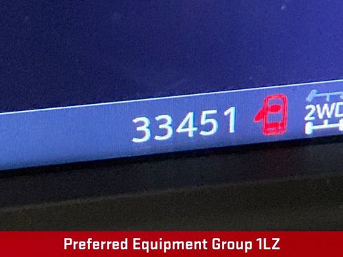 Used 2022 Chevrolet Silverado 3500 LTZ w/ LTZ Convenience Package image 6