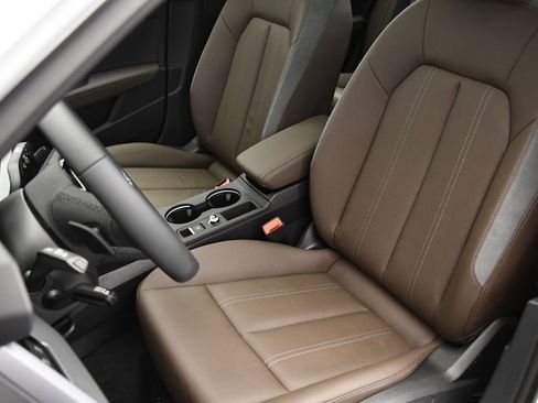 Certified 2025 Audi A3 2.0T Premium image 38