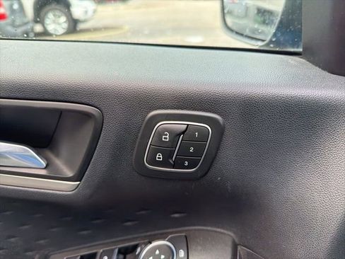 Used 2020 Ford Escape SEL image 24