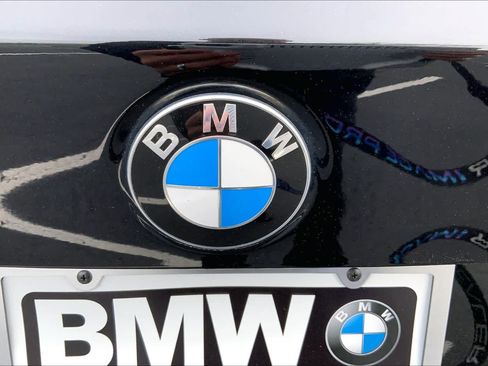 Used 2021 BMW X1 xDrive28i w/ M Sport Package AWD/4WD image 9