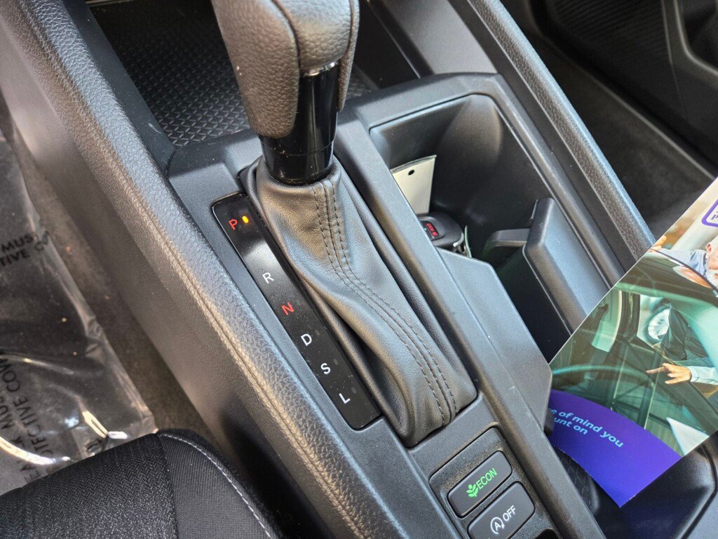Certified 2025 Honda Accord SE image 19