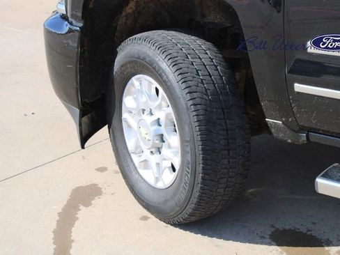 Used 2017 Chevrolet Silverado 2500 High Country w/ Duramax Plus Package image 9