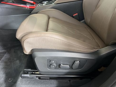 Used 2026 BMW X3 xDrive30 w/ Premium Package image 13