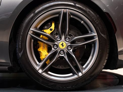 Certified 2023 Ferrari 812 GTS RWD image 14
