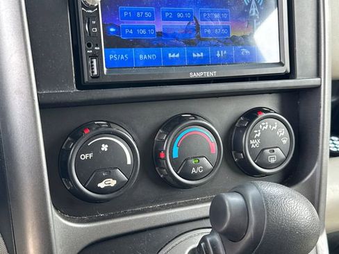 Used 2011 Honda Element LX image 20