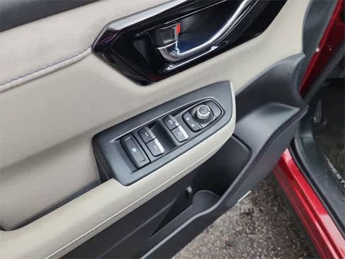 Certified 2025 Subaru Forester Limited image 15