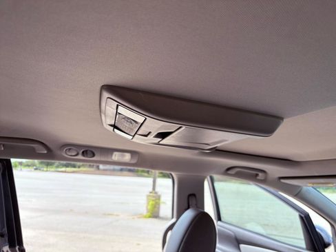 Used 2014 Honda Odyssey EX-L image 26