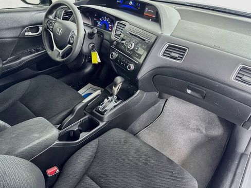 Used 2013 Honda Civic LX image 32