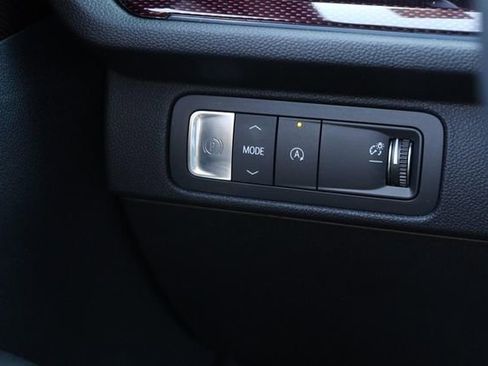 Used 2024 Chevrolet Traverse RS w/ LPO, Floor Liner Package image 22