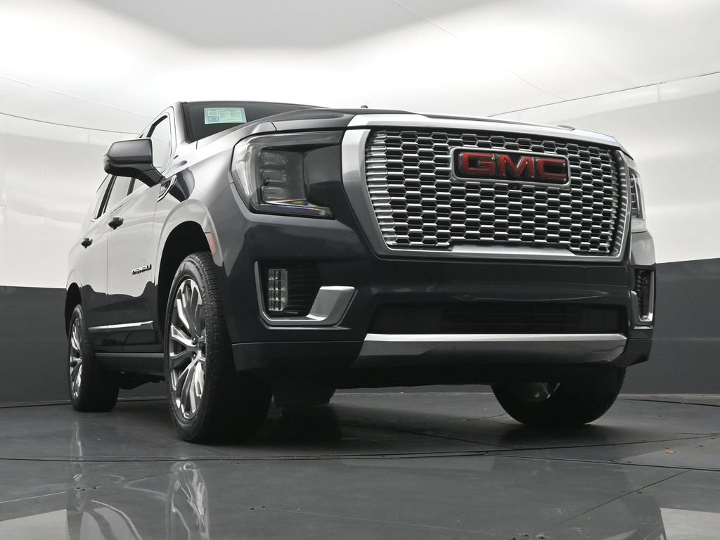 Used 2021 GMC Yukon Denali w/ Denali Premium Package AWD/4WD image 30