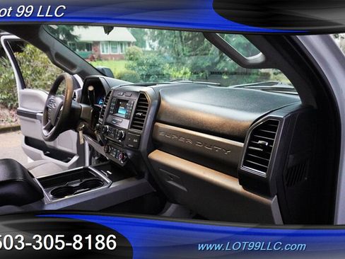 Used 2018 Ford F250 XLT w/ XLT Value Package AWD/4WD image 15