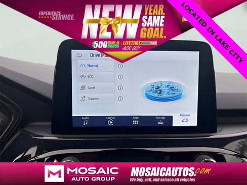 Used 2025 Ford Escape ST-Line image 34