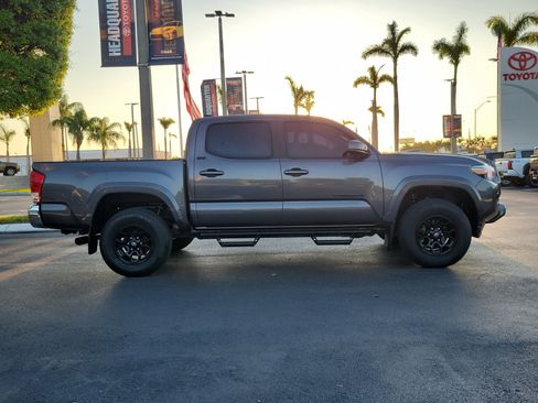 Used 2022 Toyota Tacoma SR5 image 13