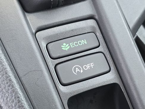 Used 2025 Honda Accord LX image 6