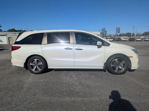 Used 2018 Honda Odyssey Touring image 5