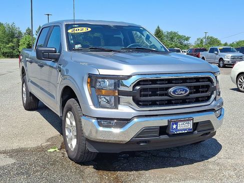 Used 2023 Ford F150 XLT AWD/4WD image 2