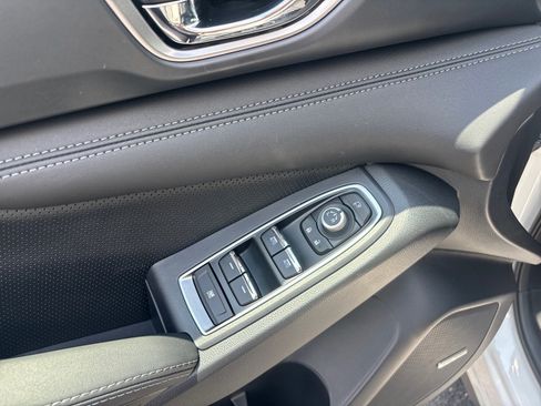 New 2026 Subaru Ascent Limited AWD/4WD image 11