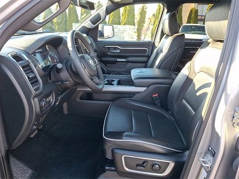 Used 2025 RAM 1500 Laramie image 14