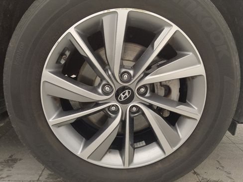 Used 2020 Hyundai Santa Fe SEL w/ Convenience Package FWD image 31