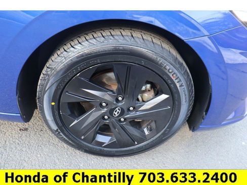Used 2021 Hyundai Elantra SEL image 30