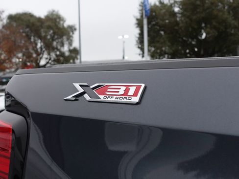 Used 2021 GMC Sierra 1500 Elevation w/ X31 Off-Road Package image 6