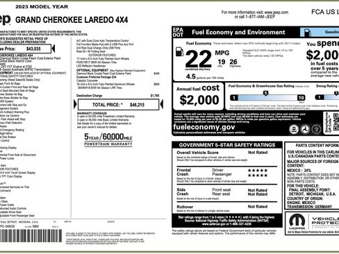 Used 2023 Jeep Grand Cherokee Laredo AWD/4WD image 2