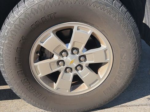 Used 2018 Chevrolet Colorado W/T w/ WT Convenience Package image 10