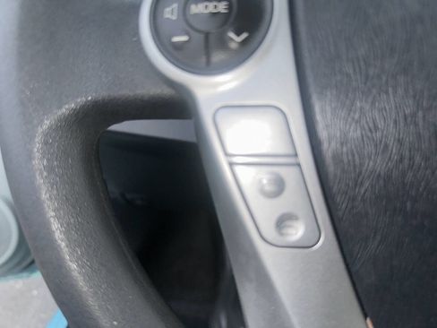 Used 2012 Toyota Prius C Two image 31