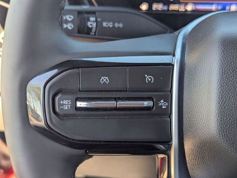 Used 2026 Chevrolet Colorado ZR2 w/ Technology Package image 29