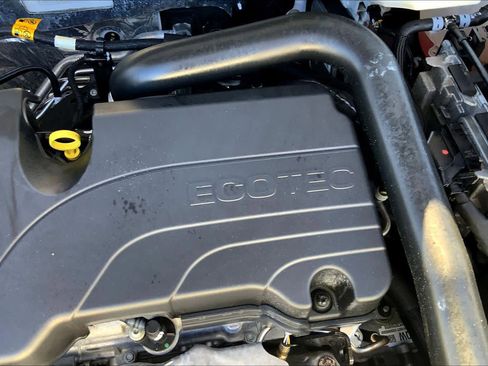 Used 2023 Chevrolet Equinox RS image 29