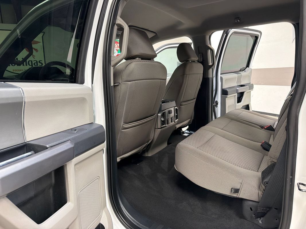 Used 2022 Ford F350 XLT w/ XLT Premium Package AWD/4WD image 31