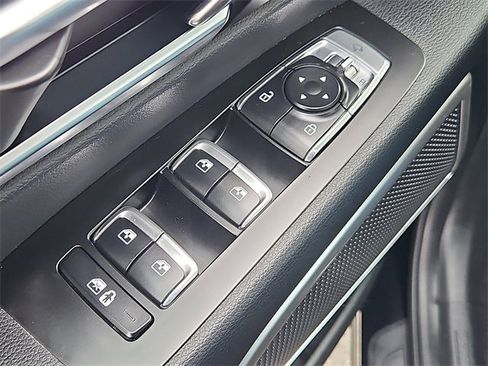 Used 2024 Kia Telluride EX w/ EX Captain's Chair Package image 27