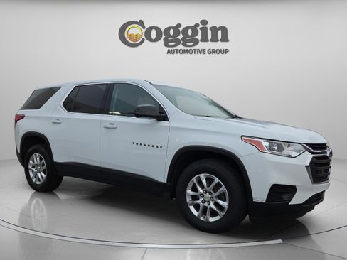 Used 2019 Chevrolet Traverse LS w/ LPO, Blackout Package image 8