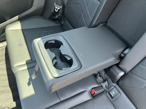 Certified 2025 BMW X1 xDrive28i w/ Technology Package image 32