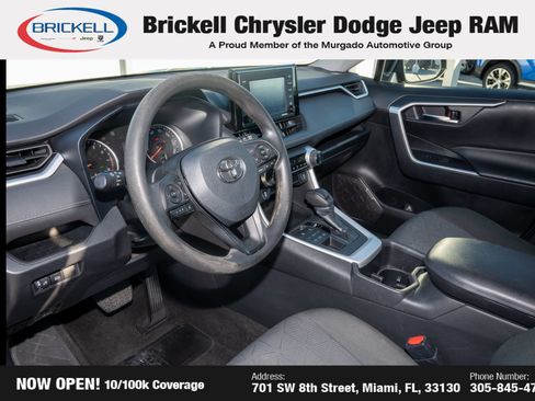 Used 2022 Toyota RAV4 XLE AWD/4WD image 14
