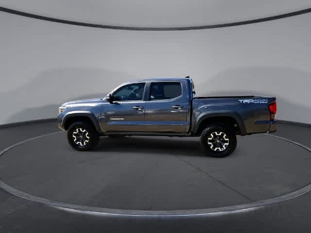 Used 2019 Toyota Tacoma TRD Off-Road w/ Technology Package AWD/4WD image 5