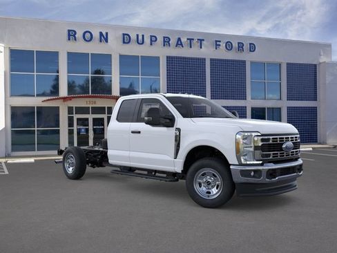 New 2026 Ford F350 XL w/ XL Chrome Package AWD/4WD image 8