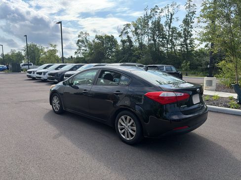 Used 2014 Kia Forte LX w/ Popular Package FWD image 5