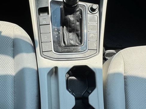 Used 2019 Volkswagen Jetta SE FWD image 10