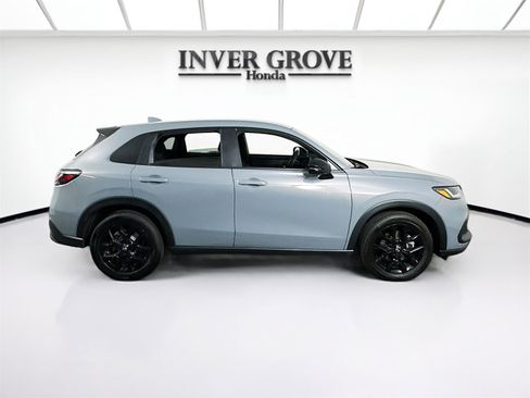 Used 2024 Honda HR-V Sport image 4