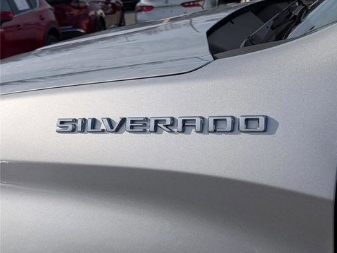 Used 2021 Chevrolet Silverado 1500 Custom image 9